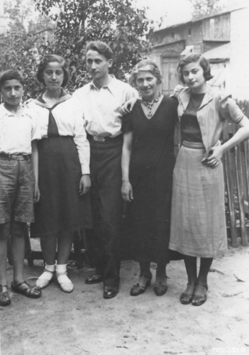 Aron, Chaja Sura, Izrael, Ruchla and Nauma, Płock, 1930s